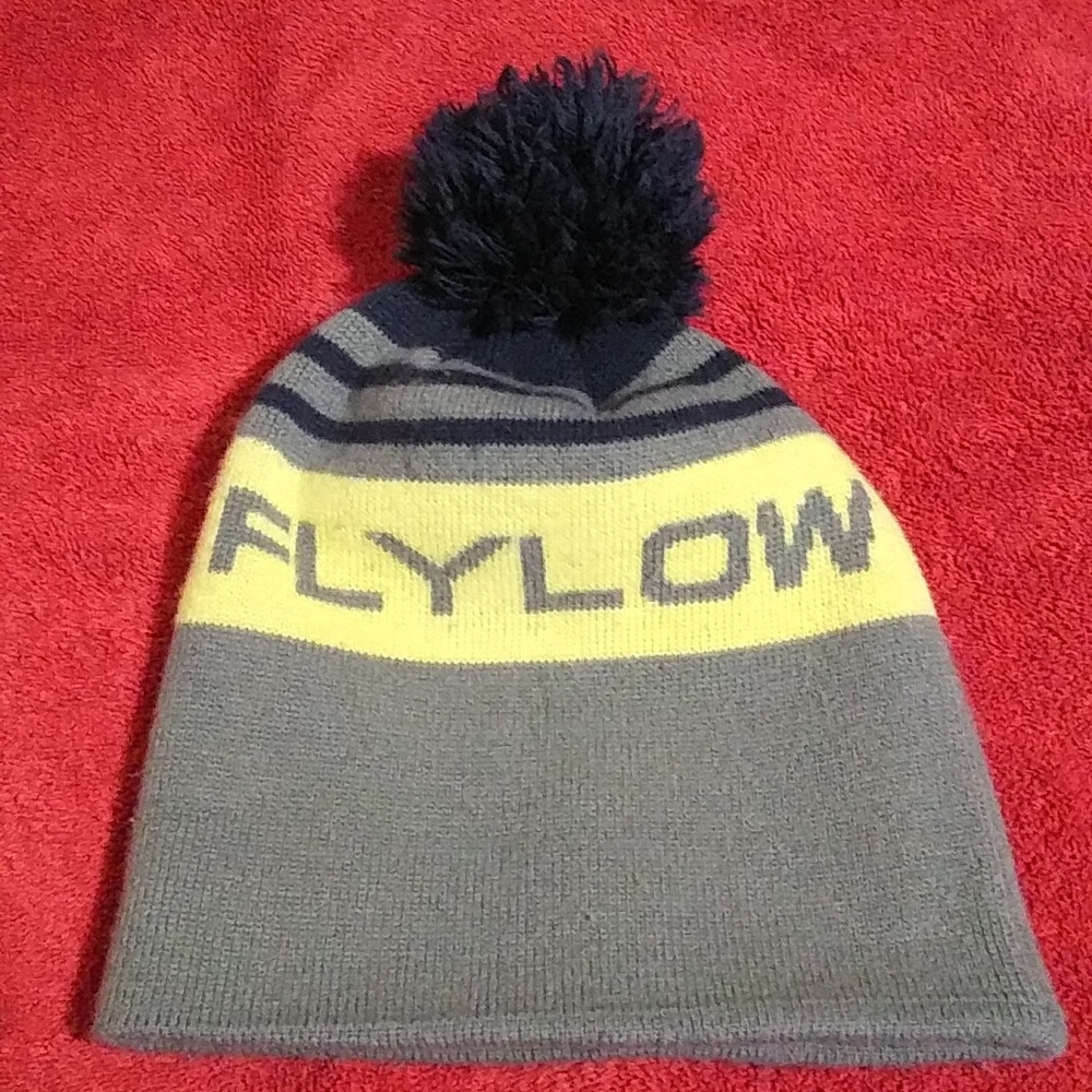 Flylow OG Pom - Picture 2 of 5